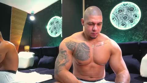 Snapshot of massimowalton2 chatting on September 28, 3:32 pm massimowalton2 online show from September 28, 3:32 pm