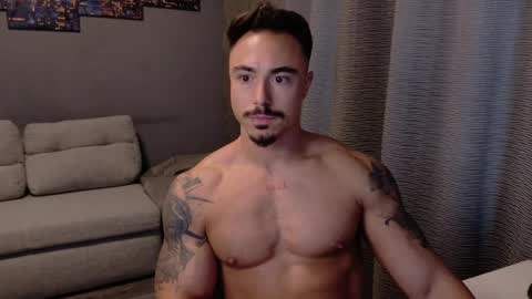 master_lukass online show from April 9, 12:00 pm