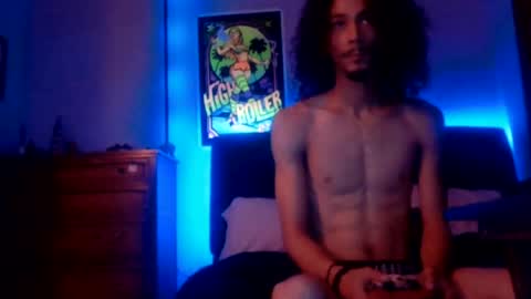 Master T online show from August 3, 1:04 am