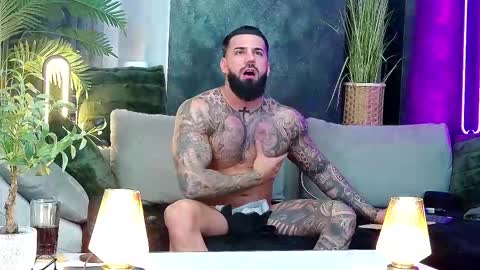 masterkingofmuscle online show from March 19, 9:40 pm