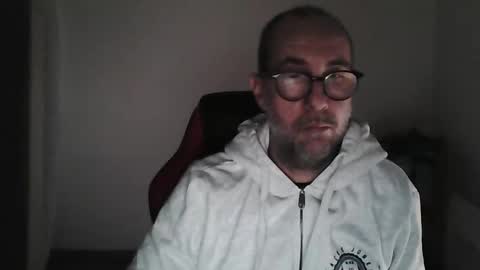 mat11efou online show from February 27, 9:21 am