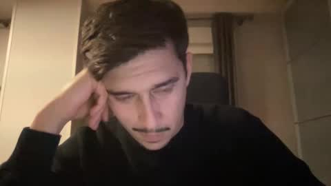 Aaron online show from February 15, 6:38 pm