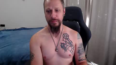 Matchy online show from December 17, 5:47 am