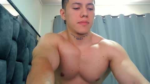 Mateo online show from October 13, 4:02 pm