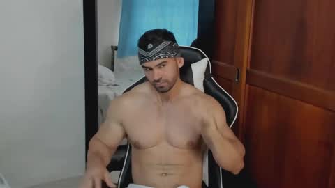 mathews_smith online show from April 8, 3:32 pm