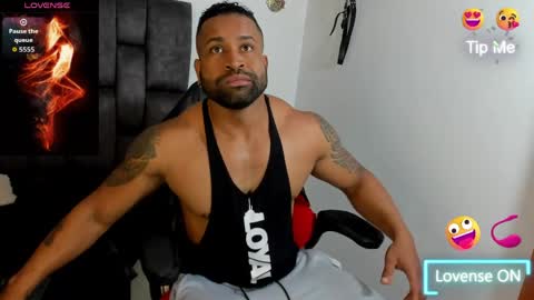 matt rodriguez92 online show from April 2, 5:10 pm