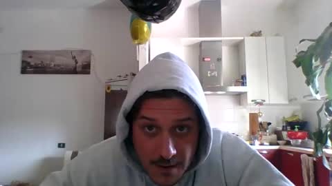 matteushh87 online show from March 2, 12:56 pm