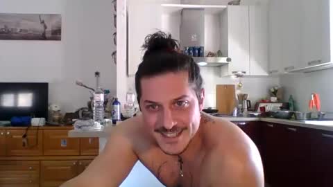 matteushh87 online show from March 7, 10:35 am