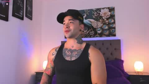 Matthew INDEPENDENT MODEL online show from June 7, 6:09 am