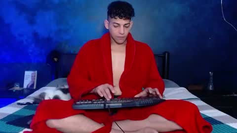 matthew_hawk19 online show from July 28, 11:50 am
