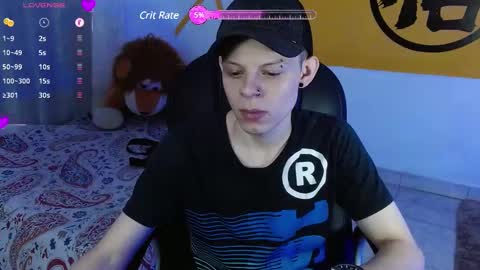 Snapshot of matthewboy_ chatting on December 3, 6:03 am MatthewBoy online show from December 3, 6:03 am