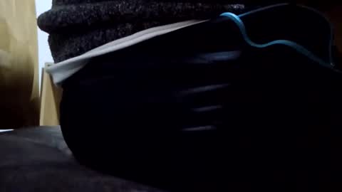 mau422 online show from November 6, 12:30 pm