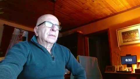 Maurice online show from February 20, 11:32 pm