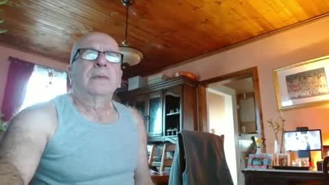 Maurice online show from February 19, 12:55 pm