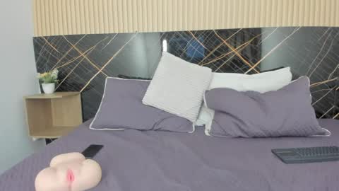 mauro_boy online show from May 28, 8:40 pm