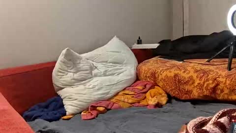 Snapshot of maury311278 chatting on January 8, 12:38 am Marcellobausola s k i -p e online show from January 8, 12:38 am