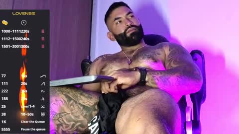 max__prada online show from November 21, 1:59 am