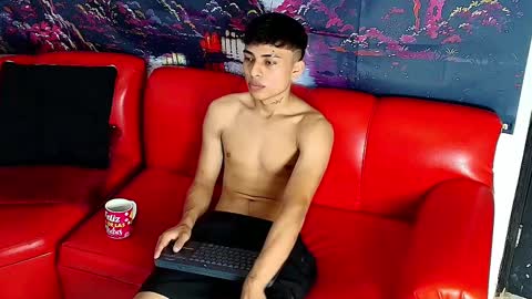 max_latin_ online show from February 1, 11:54 am
