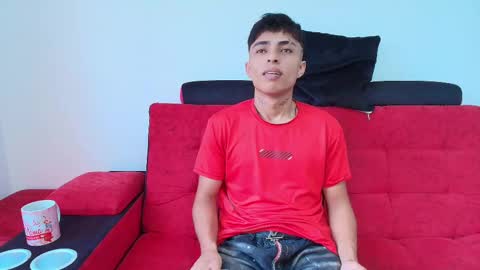 max_latin_ online show from January 16, 12:09 pm