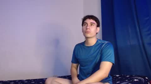 max_snow1616 online show from December 3, 6:36 pm