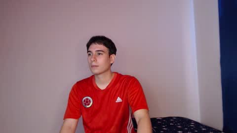 max_snow1616 online show from December 18, 4:03 pm