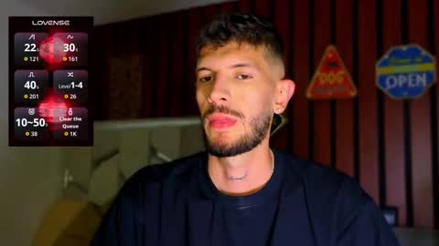 Max Taylor online show from December 17, 12:51 am