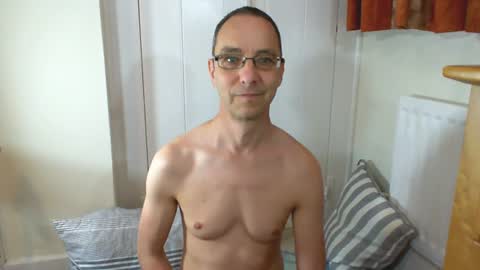 Max Davies online show from July 10, 11:46 am