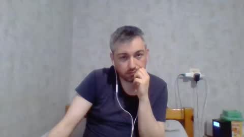 Maxime online show from March 26, 8:13 pm