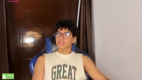 Maximiliano online show from July 22, 2:42 pm