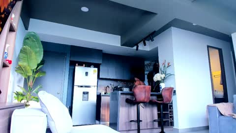 maximo_and_marcelo online show from March 29, 12:05 pm