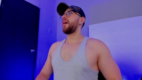 MAXIMO online show from January 16, 12:12 am