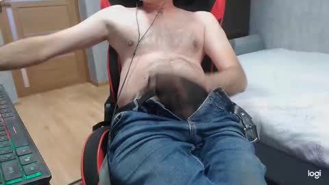 maximus3334 online show from September 23, 12:15 pm