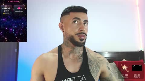 Independent Model online show from April 1, 2:24 am