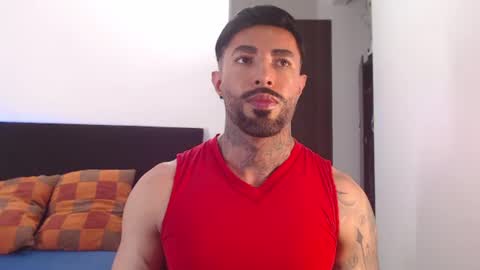 Independent Model online show from July 25, 4:42 am