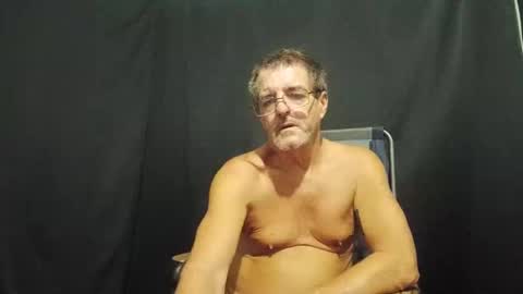 Max online show from January 27, 9:55 pm