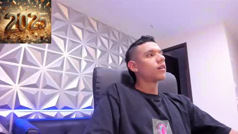 Maximus online show from December 30, 6:05 pm