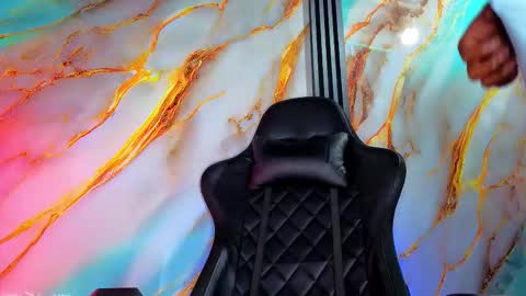 Maxmuscle10 online show from March 4, 9:11 pm