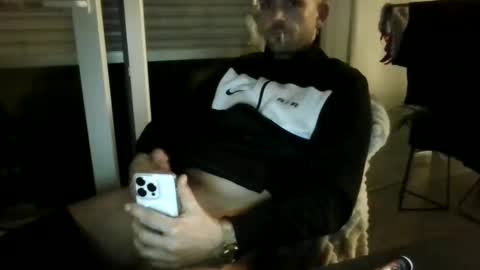 maxirodrig online show from February 2, 4:59 am