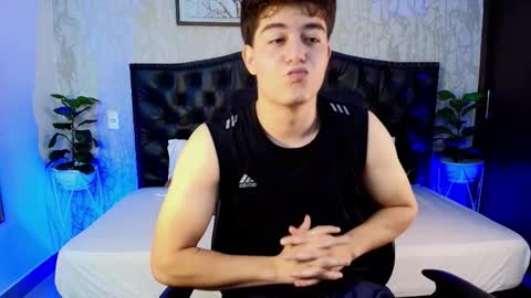 Maxxi online show from October 25, 6:37 am