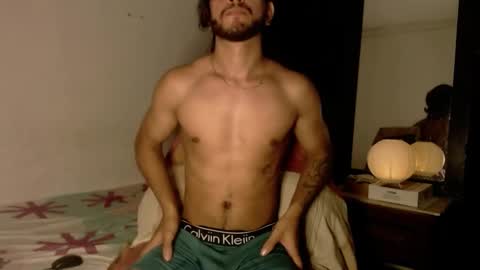 maxximus_10 online show from January 10, 7:04 am