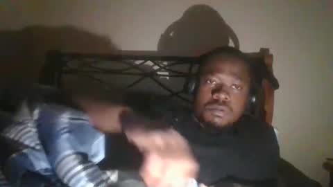 Mark online show from February 22, 11:44 am