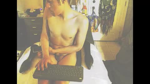 MeekTheTwink18 online show from December 27, 9:39 am