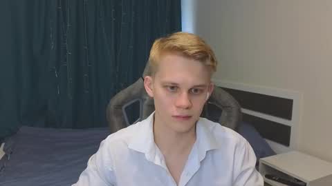 Mickey online show from November 29, 9:22 am