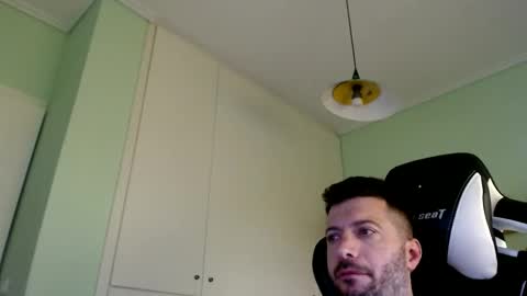 FunnyTimeHere online show from May 6, 4:57 am