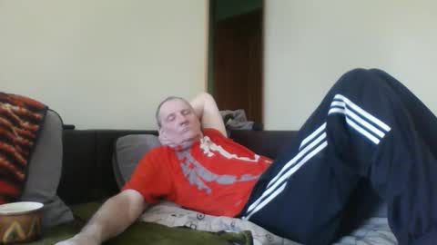 metcas99093 online show from March 22, 9:25 am