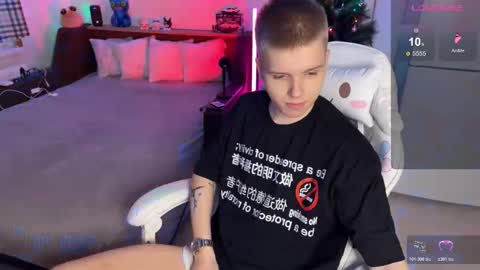 Arthur online show from December 19, 9:28 am