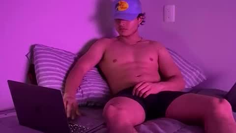 Csar A online show from February 11, 2:05 am