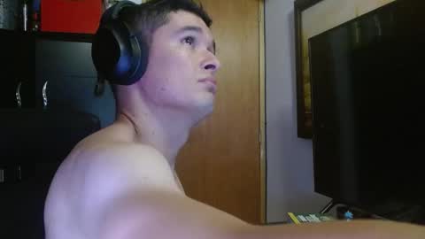 Snapshot of miaou_miaou chatting on March 2, 1:15 am miaou_miaou online show from March 2, 1:15 am