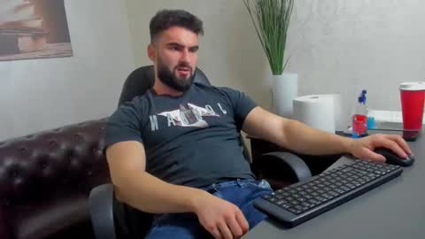 MicahLane online show from October 29, 6:27 am