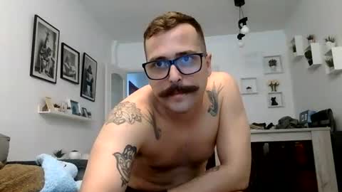 MILO MIAMI online show from July 25, 10:23 am